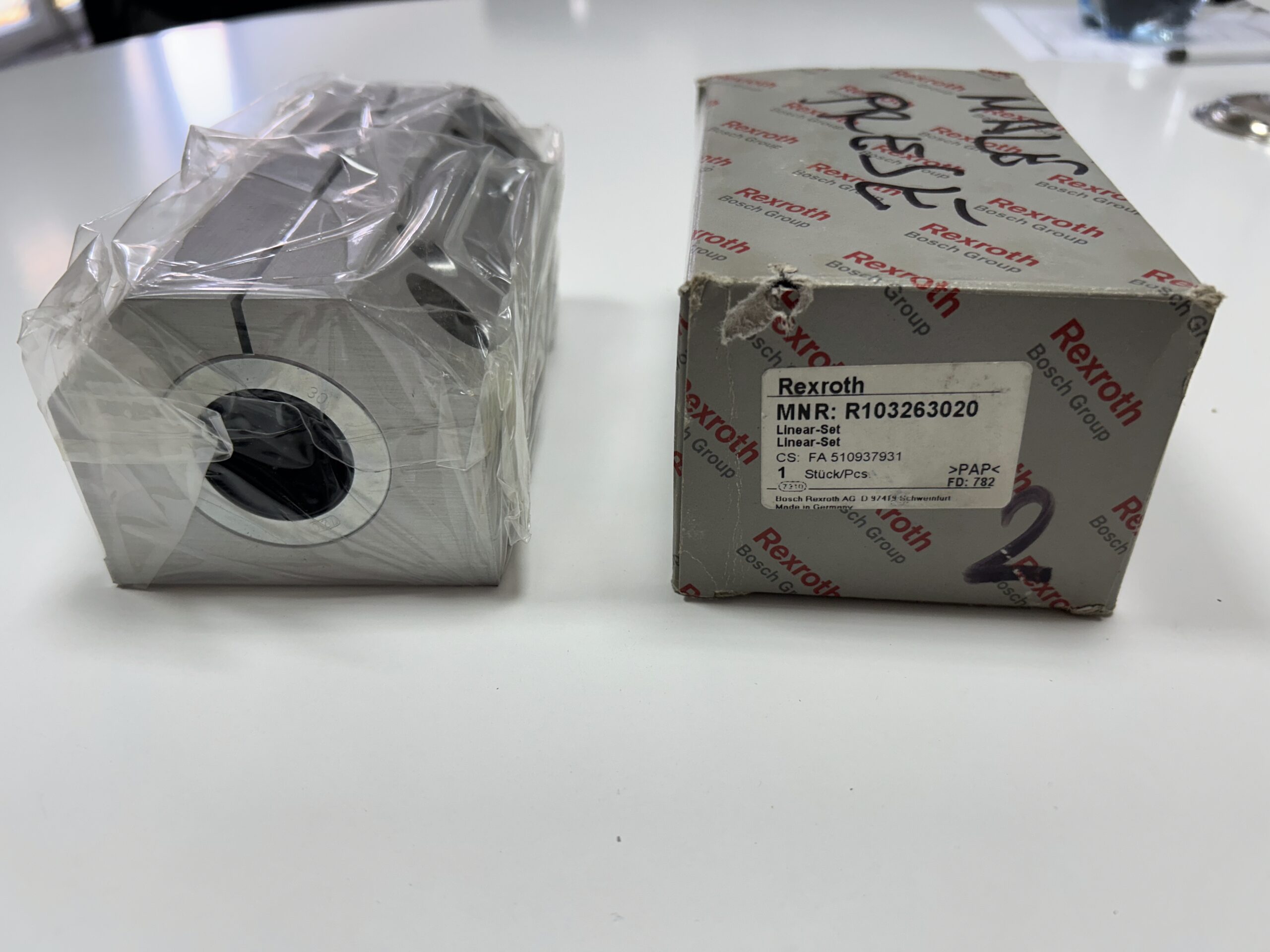 Linearni lezaj BOSCH REXROTH R 103263020